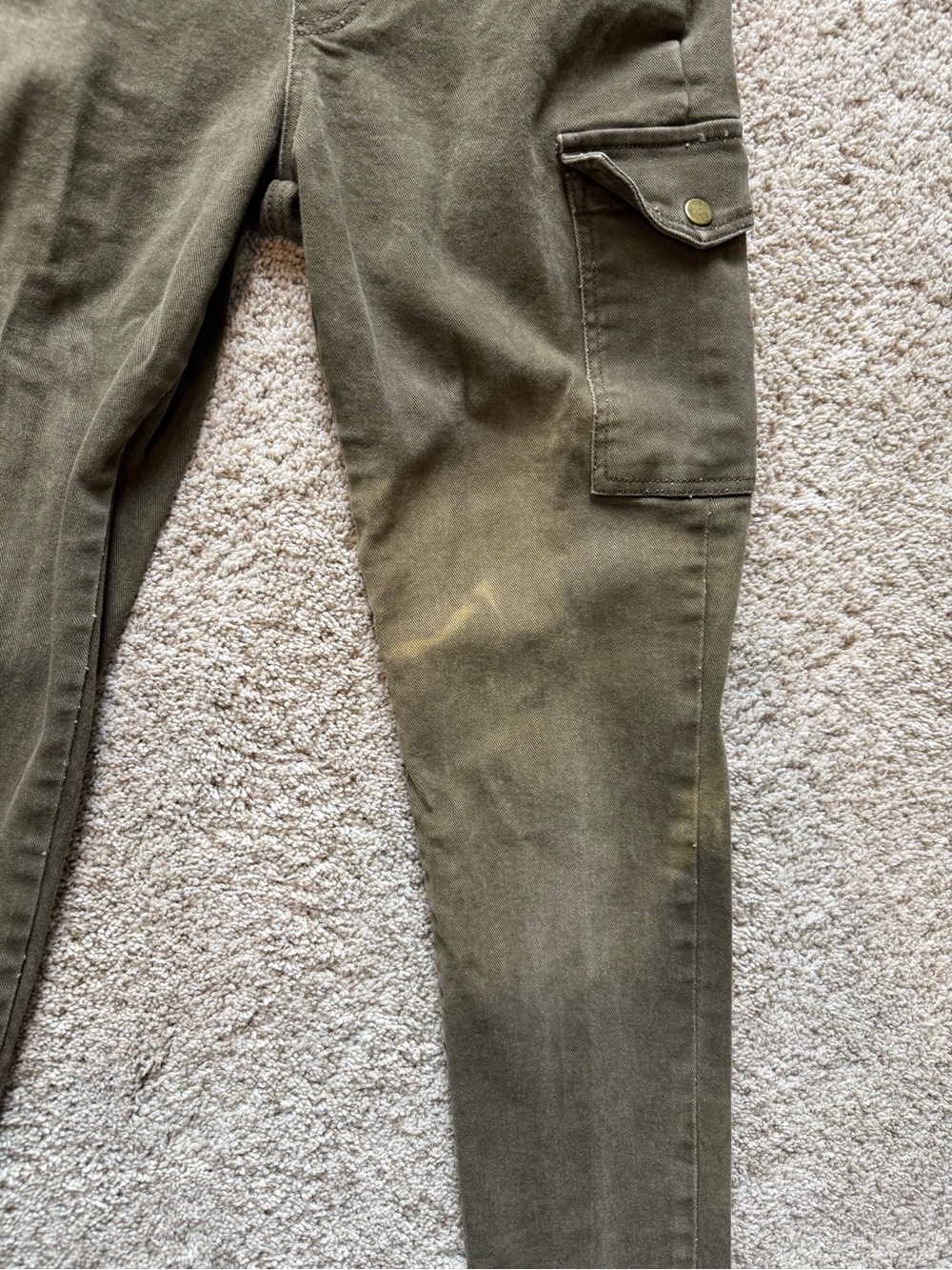 Mumsie Olive green Cargo Overalls Jumpsuit - Women's - Picture 4 of 9